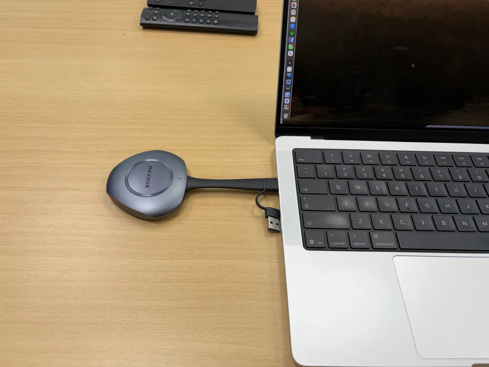 the dongle, plugged in